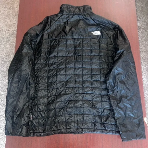The North Face Men's Quilted Black Puffer Thermoball Jacket - Picture 3 of 4
